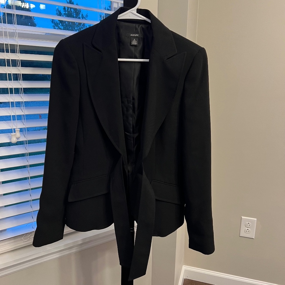 Alfani Black Tie Blazer - Size 6